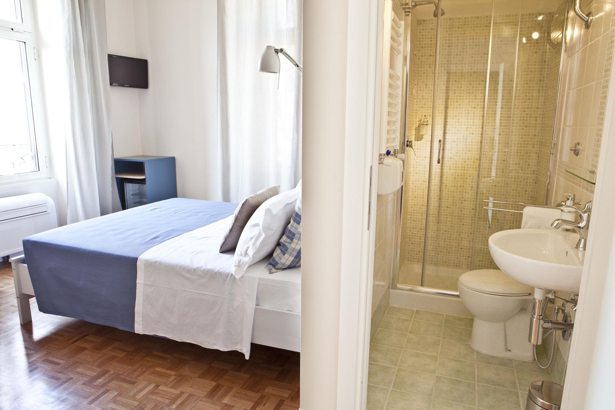 רומא Residenza I Rioni Guesthouse מראה חיצוני תמונה