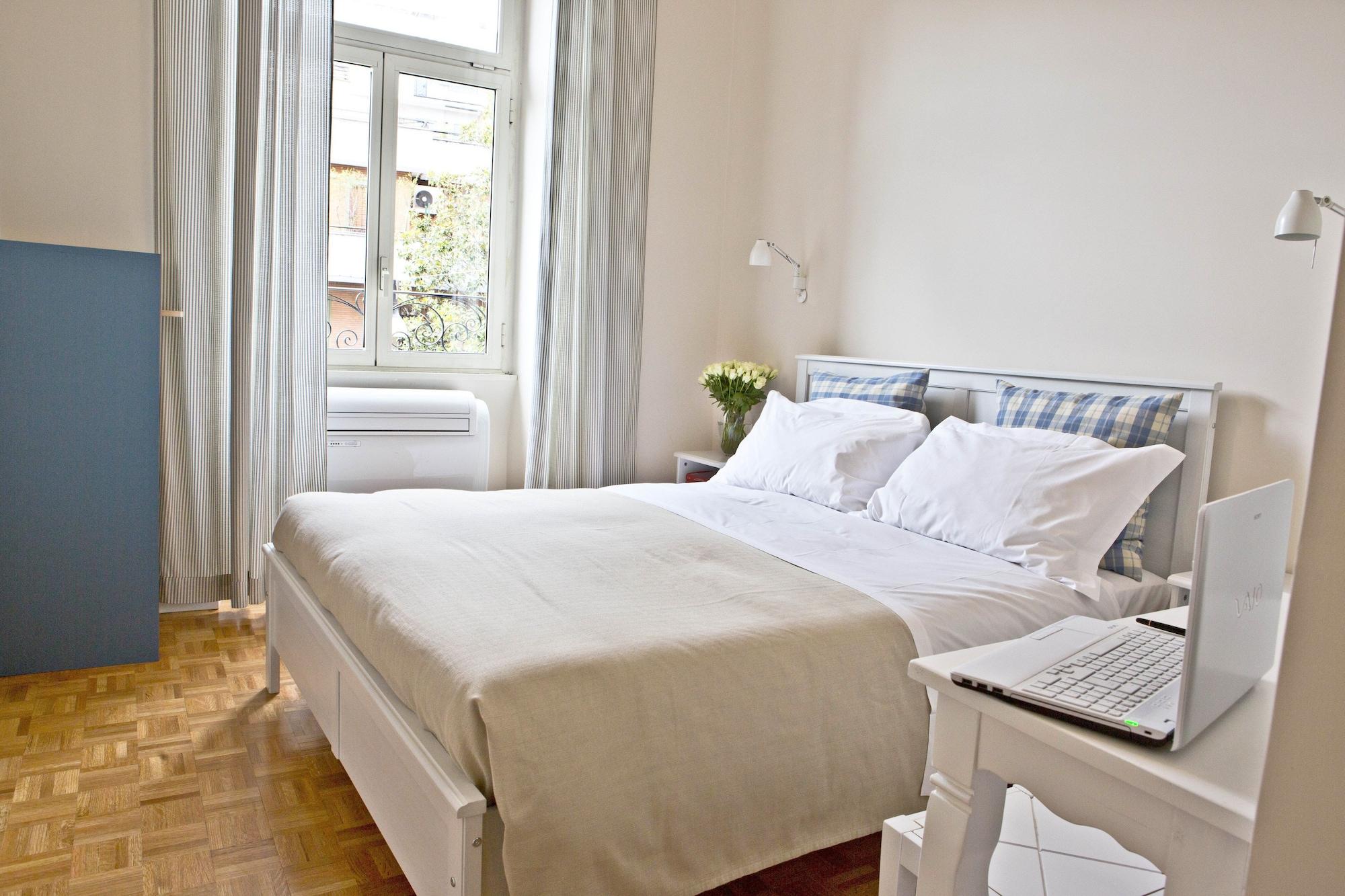 רומא Residenza I Rioni Guesthouse מראה חיצוני תמונה