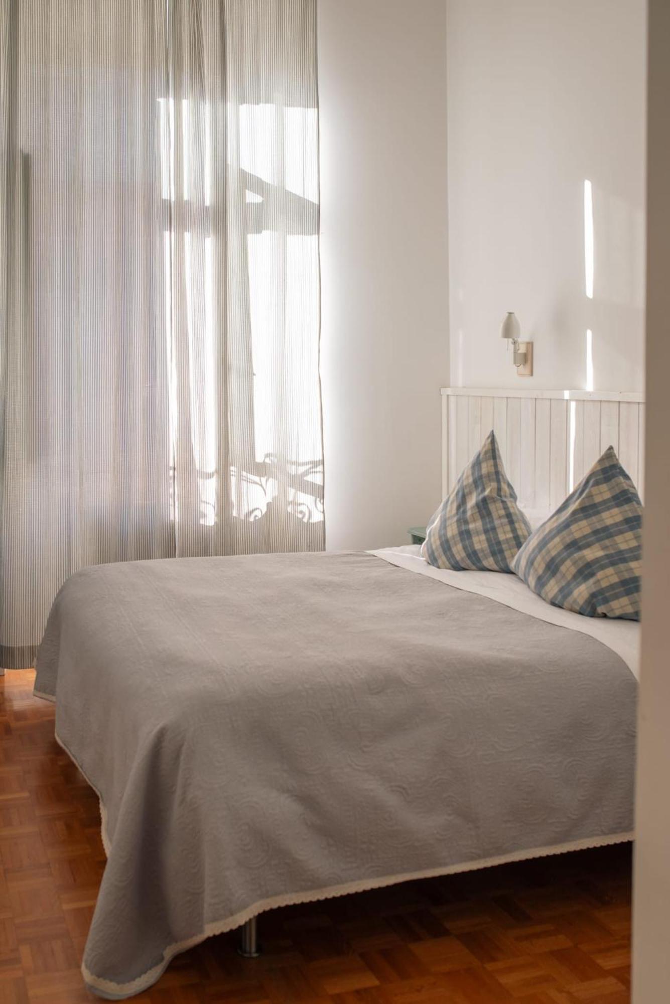 רומא Residenza I Rioni Guesthouse מראה חיצוני תמונה