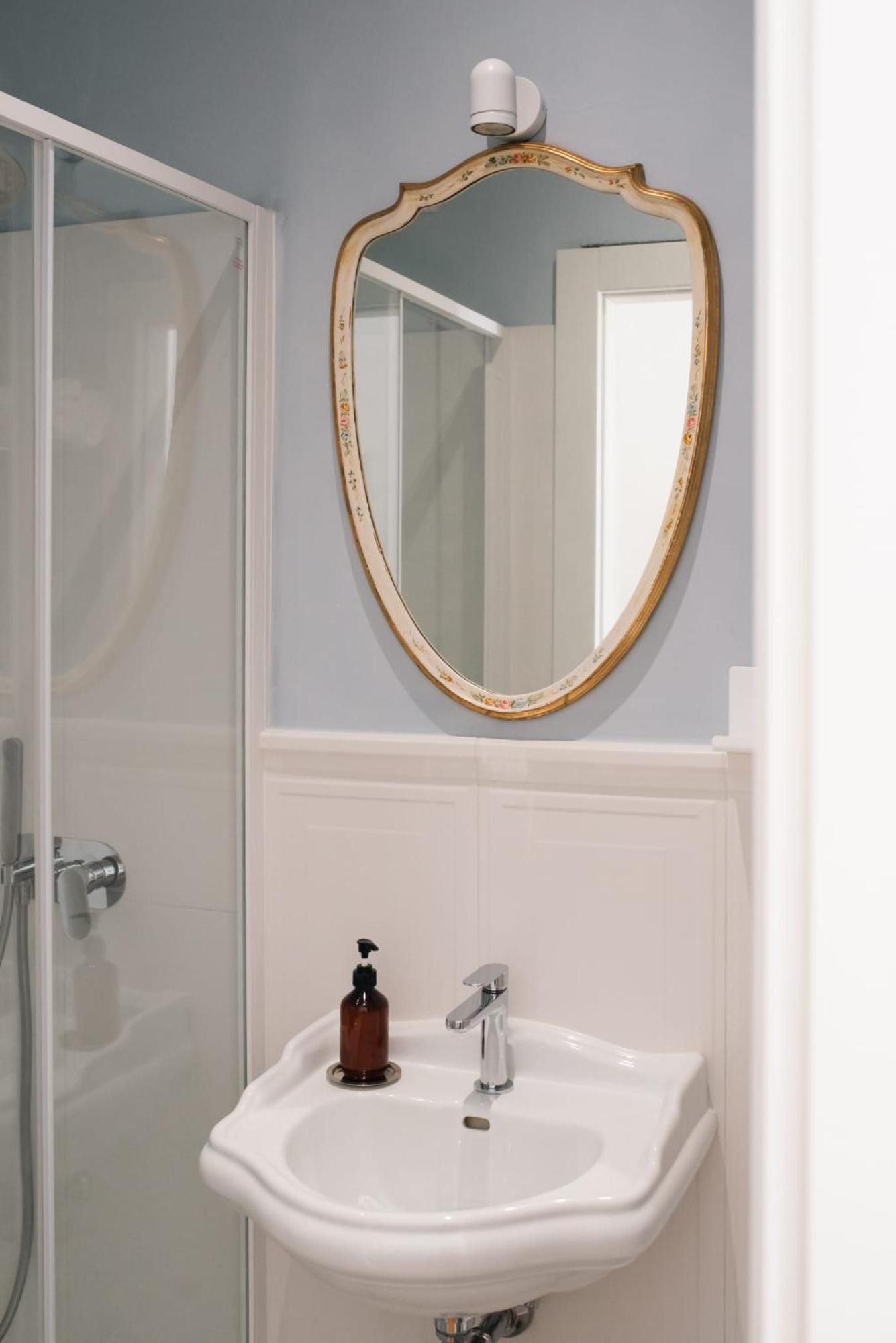 רומא Residenza I Rioni Guesthouse מראה חיצוני תמונה