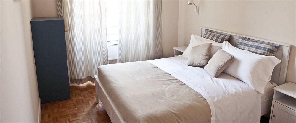 רומא Residenza I Rioni Guesthouse מראה חיצוני תמונה